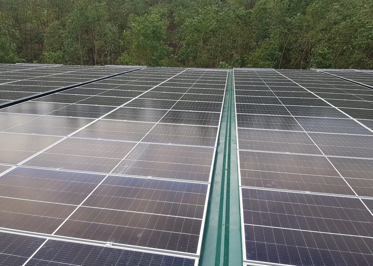Bàn giao hệ thống điện mặt trời áp mái 550kW tại Huế