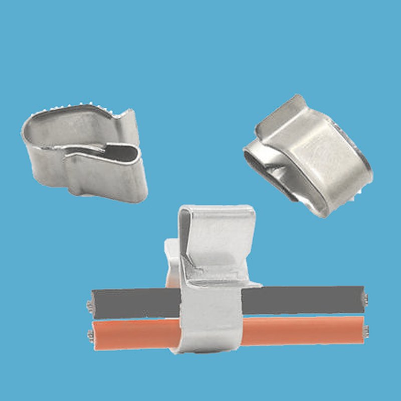 Kẹp dây cáp cho tấm pin